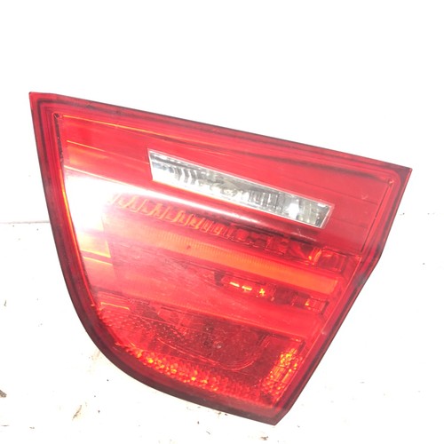 BMW 3ER E90 LCI 320D DIESEL INNENLEUCHTE HINTEN RECHTS RÜCKLEUCHTE 2008-2011