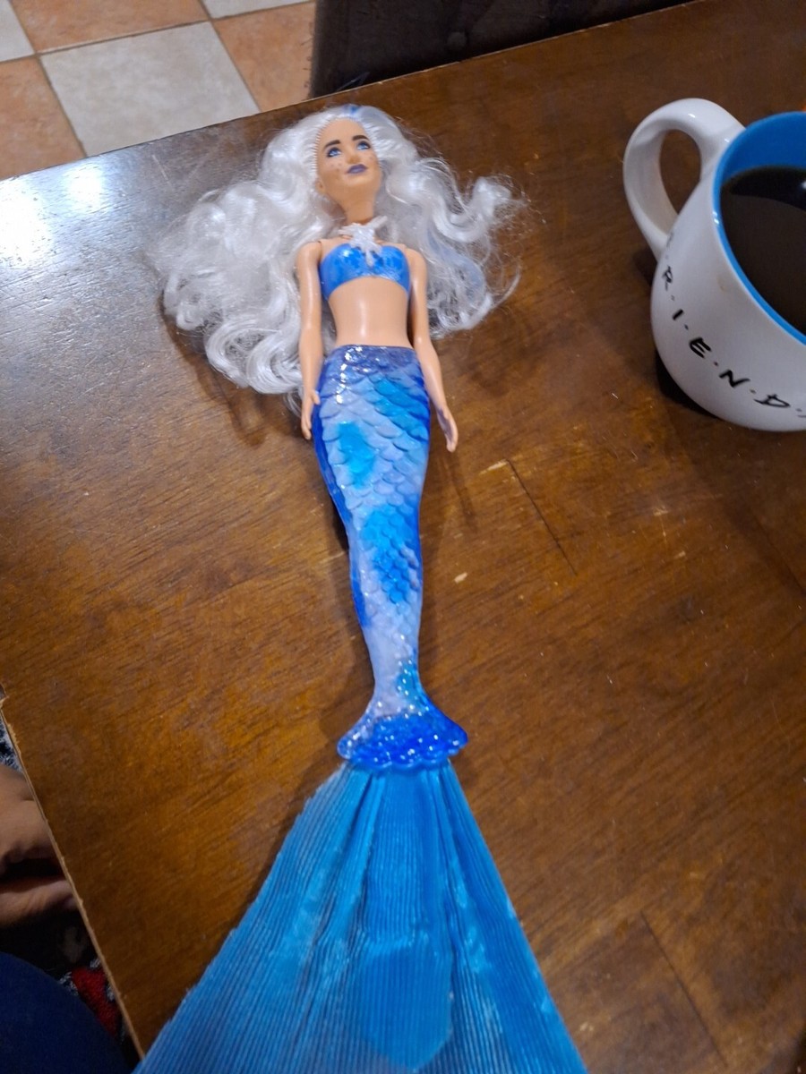 BARBIE Ice Queen Mermaid doll Color Reveal w/ freckles 2020 toy Mattel