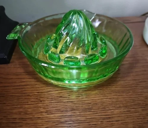 Uranium Vintage Depression Glass Citrus Juicer Green Glow  Vaseline Heavy Duty