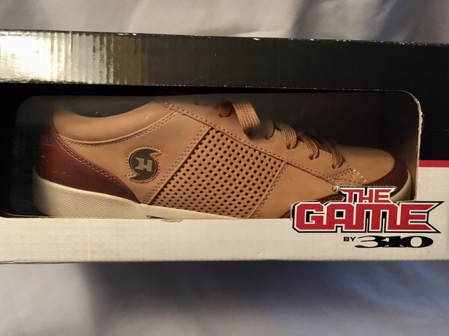 sneakers with gold trim