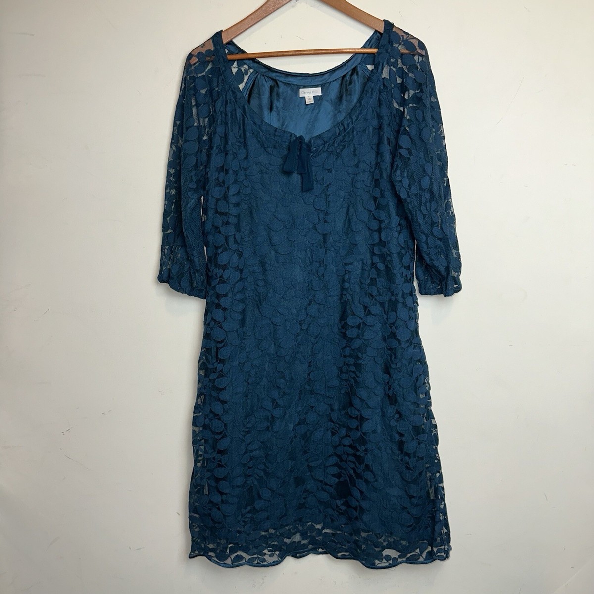 Garnet Hill Boheme Easy Lace Dress Green Vine Leaf Overlay Boho Tie Neck SZ 12 Garnet Hill Boheme Easy Lace Dress Green Vine Leaf Overlay Boho Tie Neck SZ 12