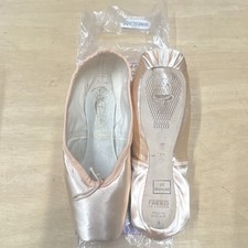 Freed of London Women  s Pink Satin Pointe Ballet Shoes Size 6.5