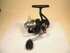 Bass Pro Shops Johnny Morris JMS40H 11BB spinning reel