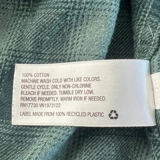 Universal Thread Button Down Flannel Forest Green… - image 4