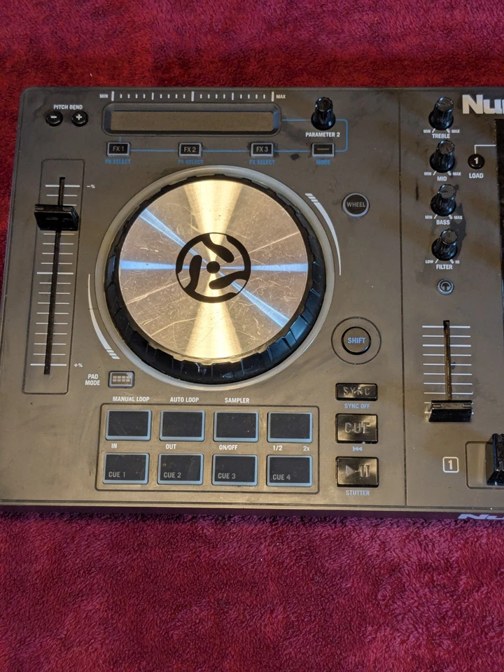 Numark Mixtrack 3 Double Deck DJ Controller - Image 3 of 4