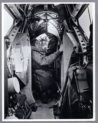 VICKERS WELLESLEY BOMBER CREW ORIGINAL CHARLES E BROWN PHOTO RAF ROYAL AIR FORCE