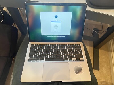 2020 Apple MacBook Air Laptop: Apple M1 Chip, 13'' Retina Display, 8GB RAM, 512GB