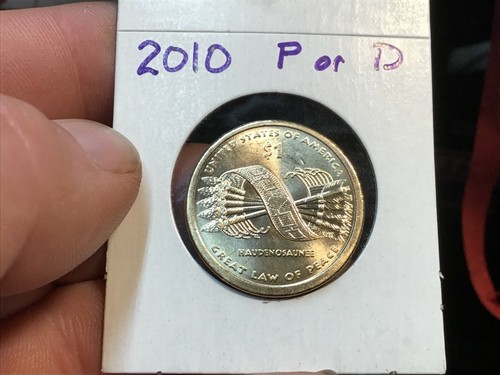 Dólar Sacagawea 2010 P o D o 2011-D sin circular BU dorado tú eliges marca de ceca - Imagen 2 de 2
