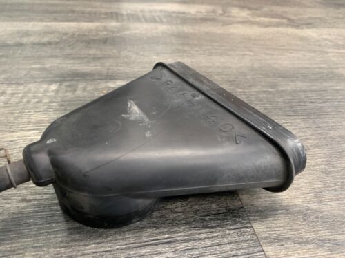 Yamaha 1998-2016 XVS650 650 VSTAR OEM Air Filter Cleaner Box Joint 2 * - Picture 3 of 5