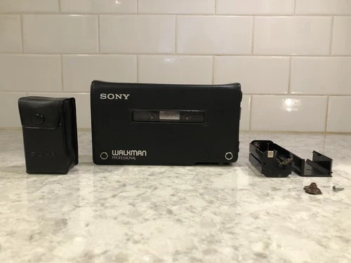 Vintage Sony WM DC-6 Professional Walkman WM 701T