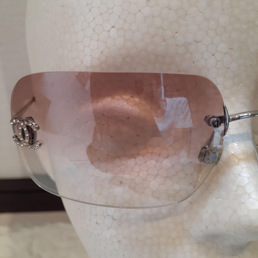 CHANEL 4017-D COCO Mark Sunglasses 62 ☐ 17 120 Gradient Pink