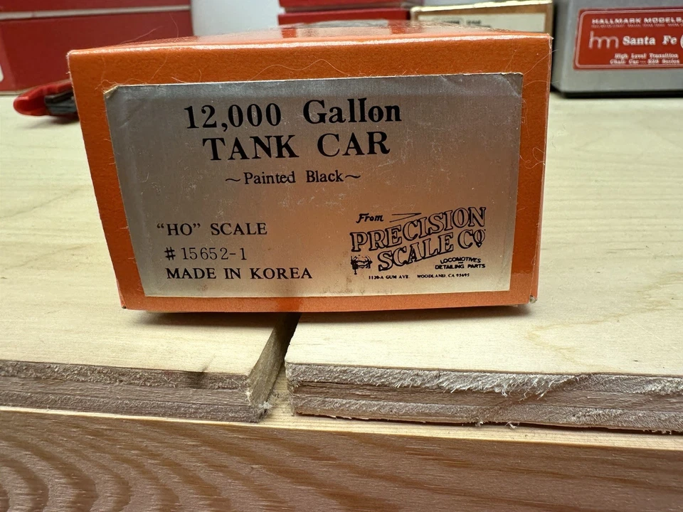 Precision Scale Co Brass 12000 Gallon Tank Car Factory Painted Black No Data NOS - Image 2 of 4
