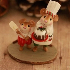 Wee Forest Folk Limited Edition M-641a - Christmas Pudding Pals