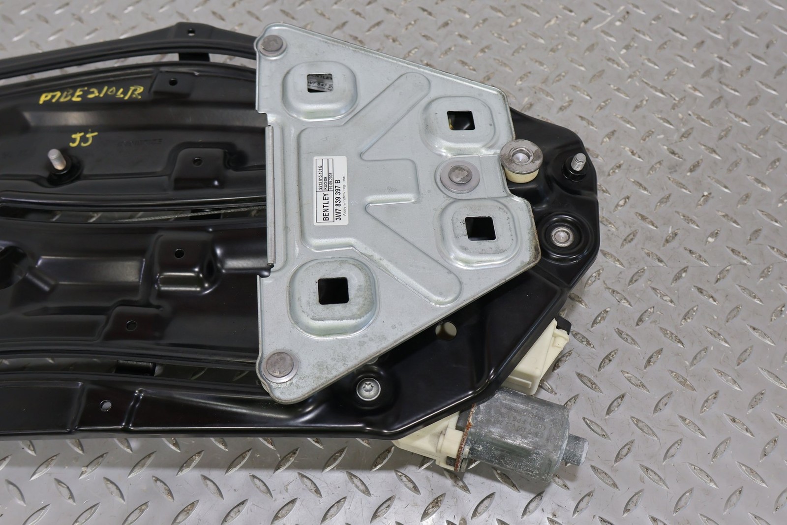 Bentley Continental GT 2006-2010 Rear Left Window regulator