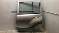 Porte arrière et accessoires Mitsubishi PAJERO