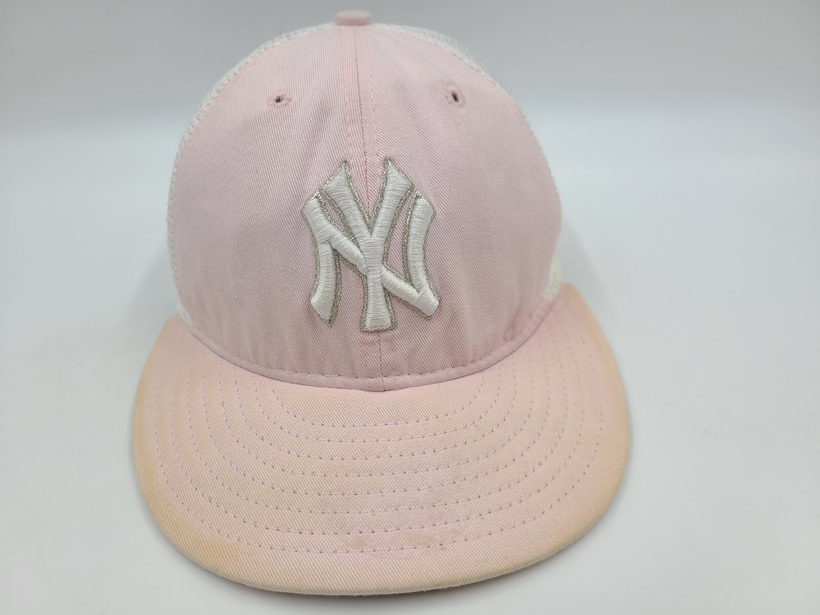 New York Yankees New Era 59Fifty Mesh Distressed Fitted 7 1/4 Hat Cap Pink White