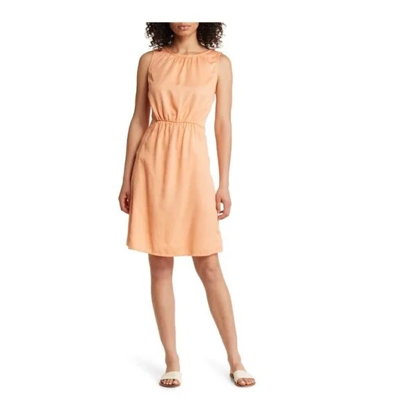 Peach sleeveless best sale dress