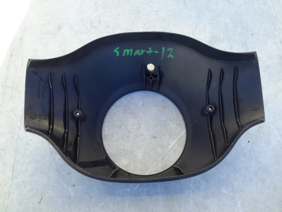 Carcasa de plástico para volante Smart Fortwo 2008-2015 A4514620095 OEM Foto 2 de 3