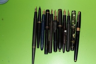 Job Lot Of Eleven Vintage Fountain Pens Ten Gold Nibs:For Spares Or Repairs.