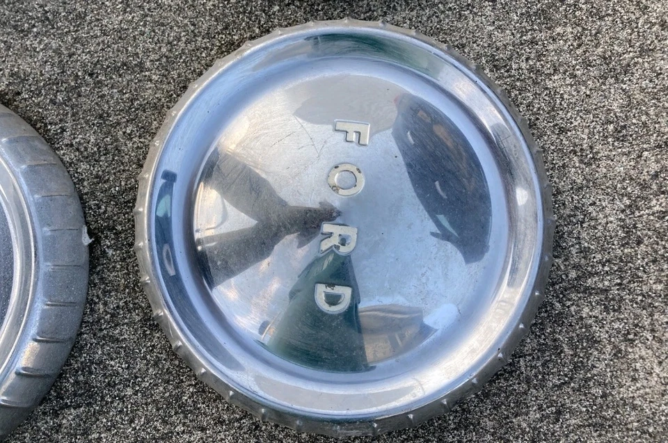 Juego de 4 tapacubos de plato para perro Ford Falcon y Econoline 1960 1961 1962 1963 Foto 4 de 4