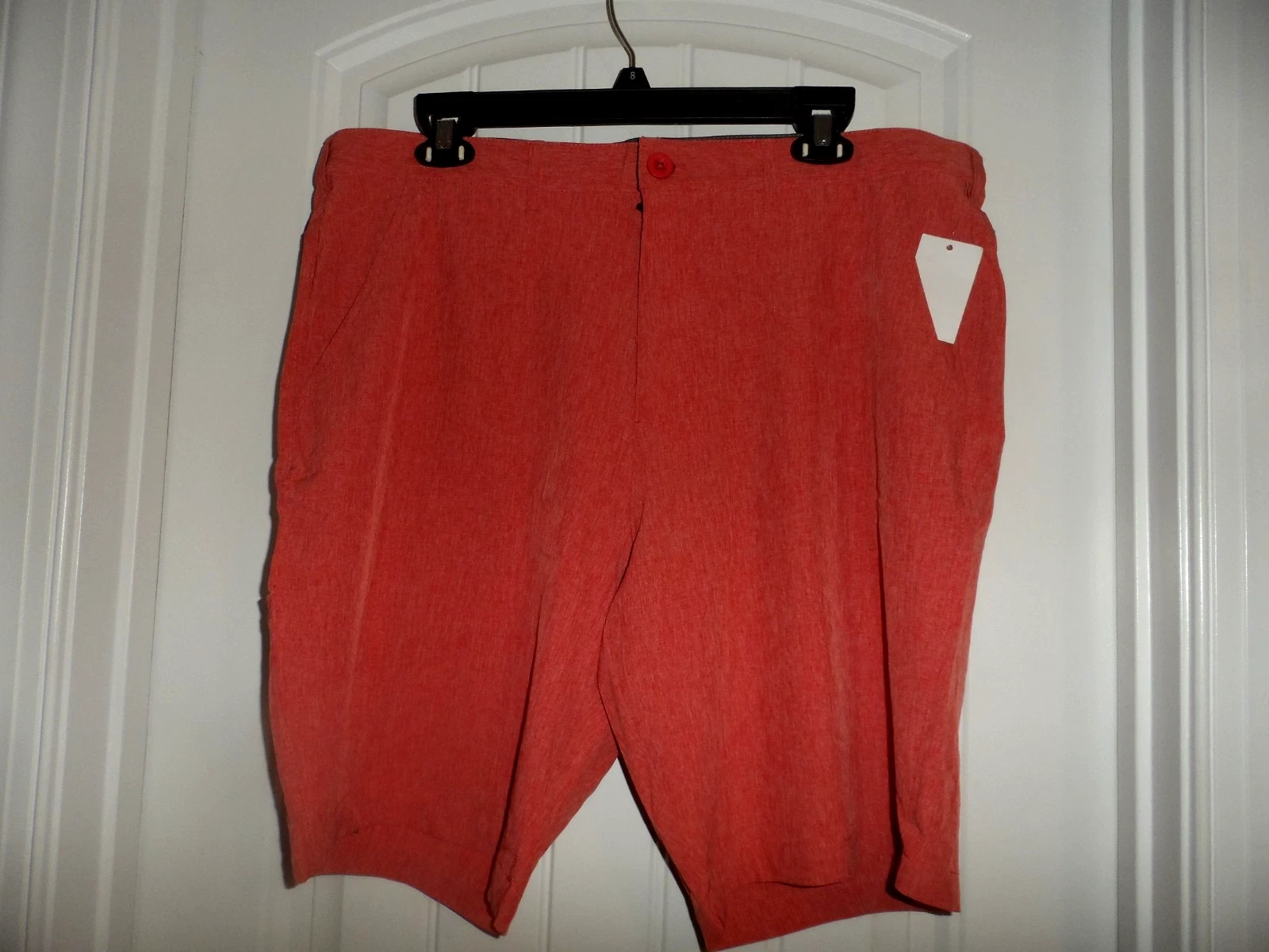 Great Mountain and Isles men's size 36 red coral flat front chino shorts NWT