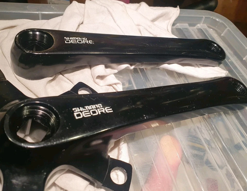 Shimano Deore DX Kurbelgarnitur (Teil von FC-MT60) eloxiert schwarz 175mm *NOS/unbenutzt* - Bild 2 von 4