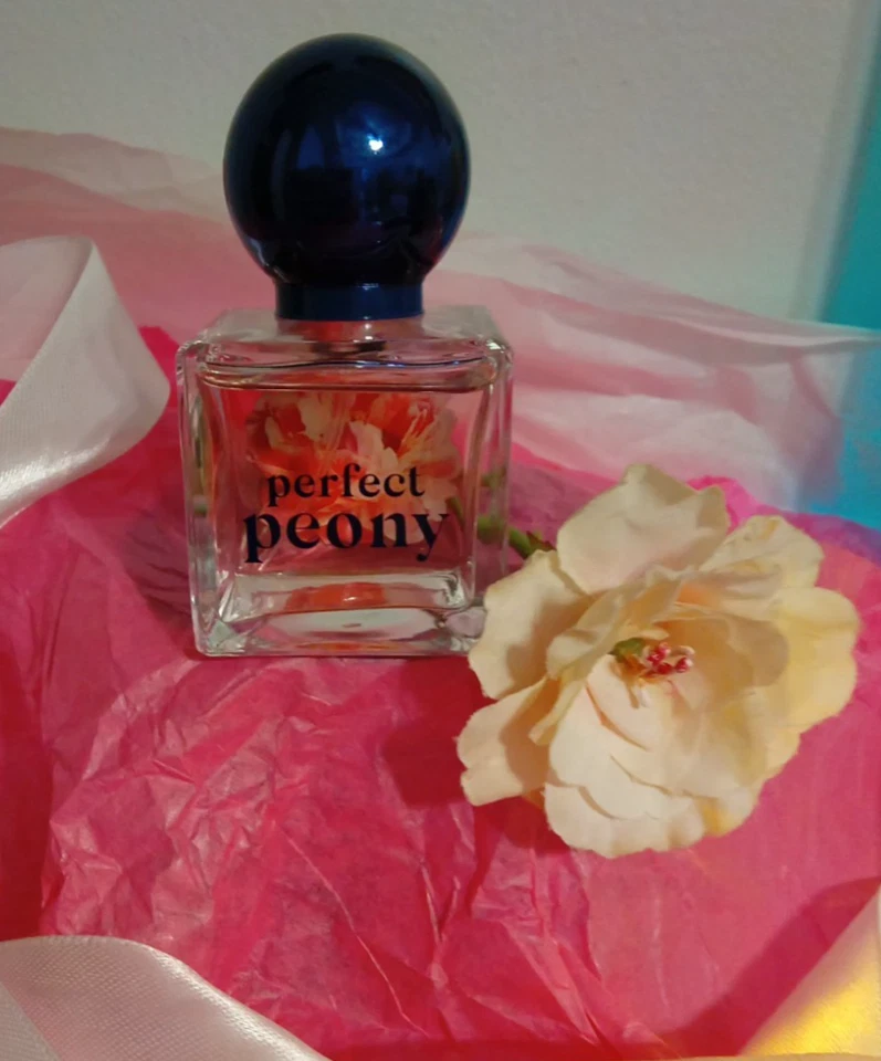 Bath & Body Works Perfect Peony 1,7 oz eau de parfum y más... actualizado 11/6 Foto 2 de 4