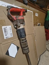 Chicago Pneumatic CP 4136 Chipping Hammer - Jack Hammer.