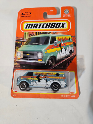 Matchbox '75 Chevy Van #14 Ruff Ruff Rider T32A Case L-M