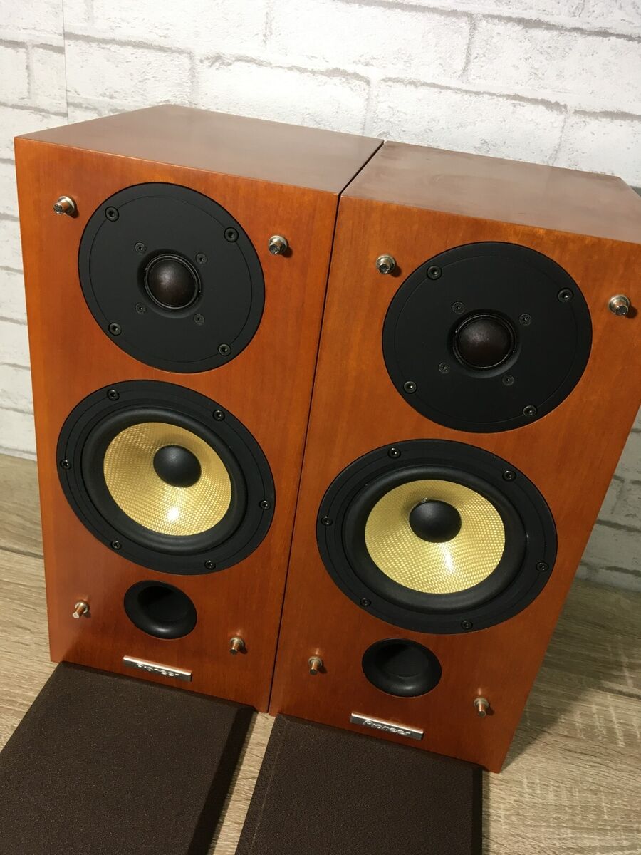 Pioneer S-A3-LR Bookshelf 2 Way Pair Speaker Natural Wood Pioneer S-A3-LR Bookshelf 2 Way Pair Speaker Natural Wood