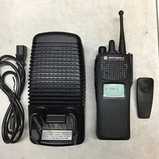 MOTOROLA XTS1500 1.5 900 mhz 96ch 3w P25 digital portable radio H66WCD9PW5BN