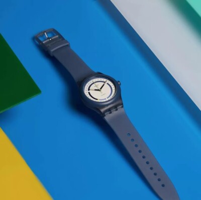 SWATCH   SISTEM51 HODINKEE STOPLIGHT NEON REMIX Automatic SWISS MADE  NEW