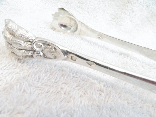 1900 French 950 silver sugar tongs & sifter spoons Louis XVI st Granvigne - 第 4/10 張圖片
