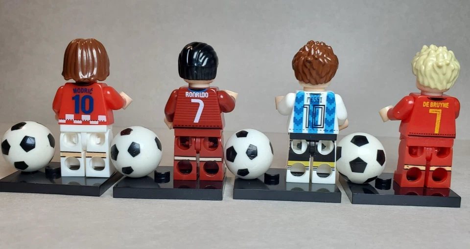 Set of 8 Custom Lego Pro Soccer Player Minifigures Messi, Beckham, Ronaldo - Image 3 of 4