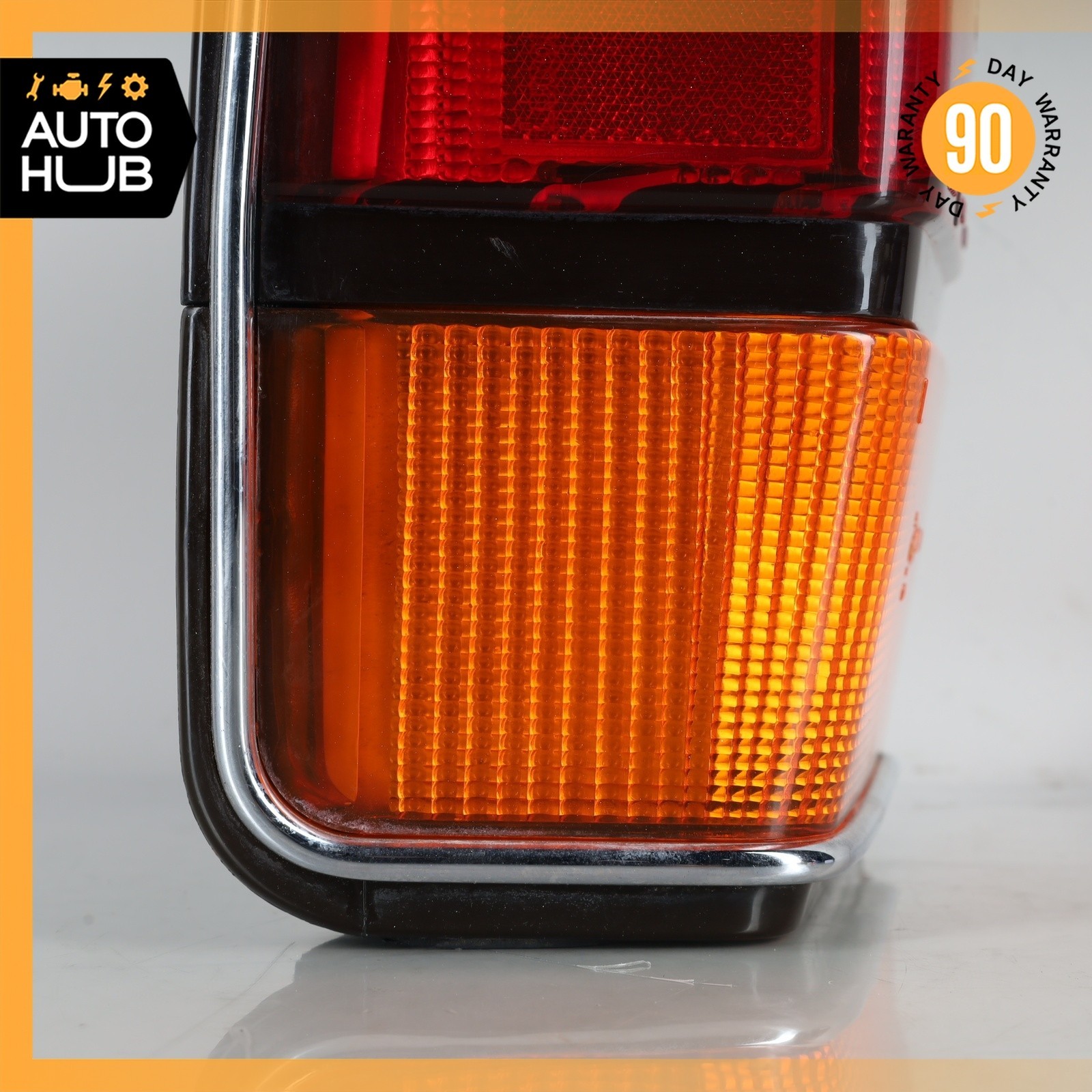 Bentley Eight 1981-1996 Rear Left Outer Tail light