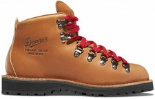 DANNER Mountain Light, Cascade Not shipping to CA, NY NEW