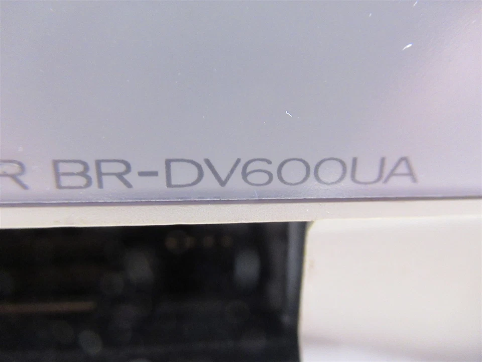 JVC Video Cassette Recorder BR-DV600UA MiniDV Professional  - Image 4 of 4