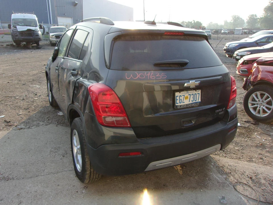 Used Fuel Pump fits: 2016 Chevrolet Trax pump assembly AWD opt F46 Grade A - Image 3 of 4