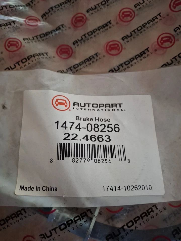 Manguera hidráulica de freno Autopart International 1474-08256 - trasera derecha/izquierda Foto 3 de 3