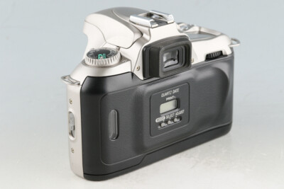 Nikon Us + AF Nikkor 28-80mm F/3.3-5.6 G + 70-300mm F/4-5.6 G Lens