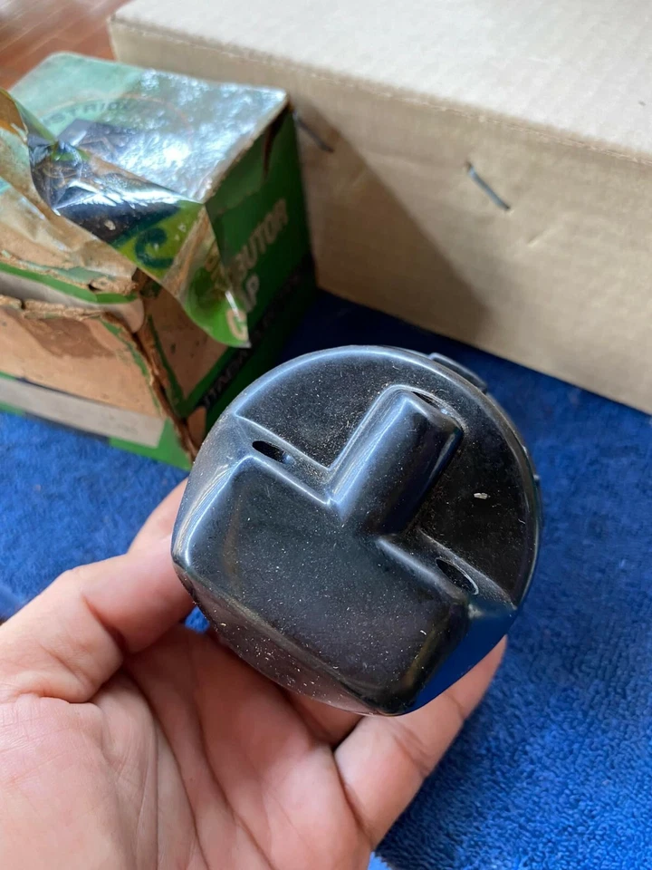 TAPA DISTRIBUIDOR DATSUN NISSAN 1200 320 312 410 22162-30104 NOS JAPÓN Foto 4 de 4