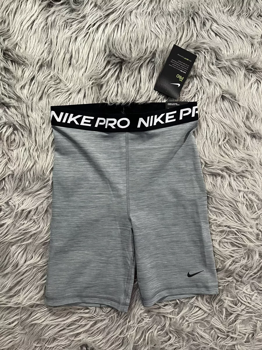 Nike pro deals women's 8 shorts