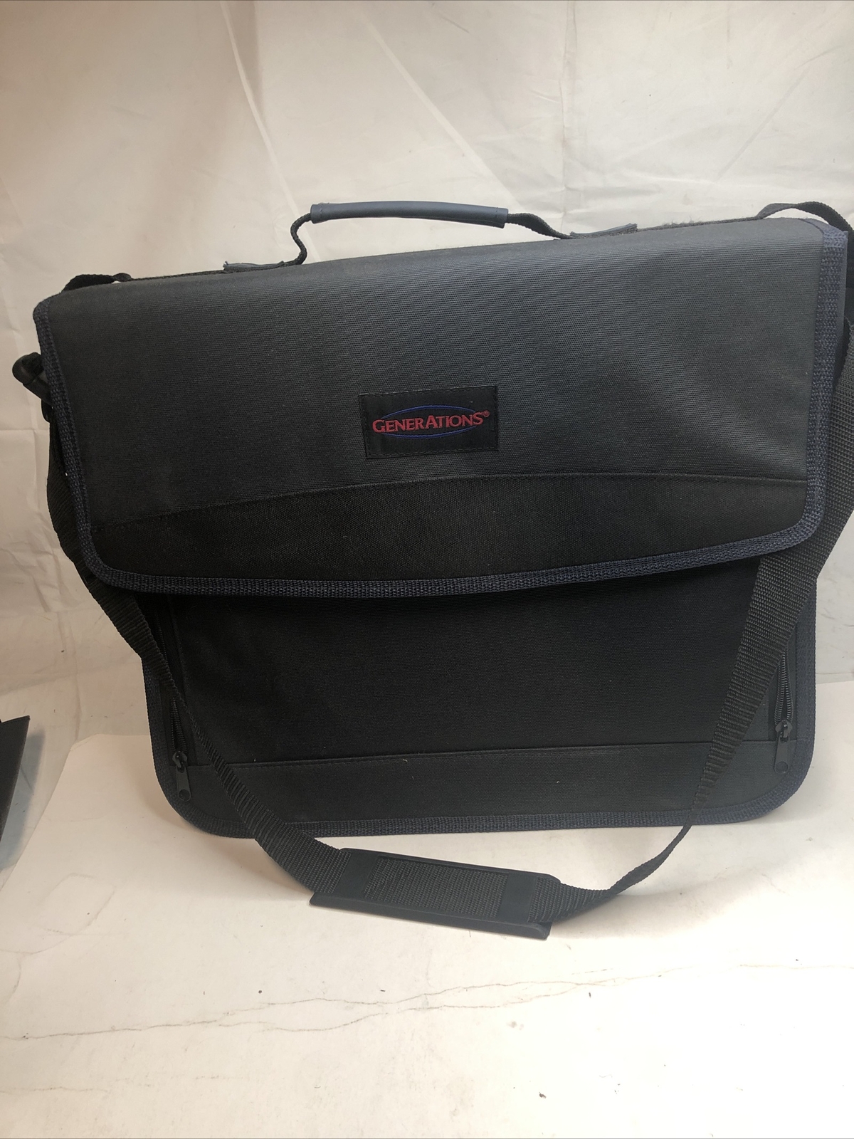 GENERATIONS Expandable Organizer Laptop Brief Black Great
