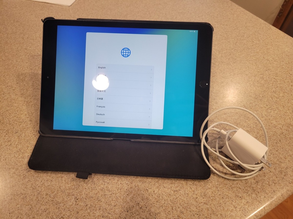 Unlocked Apple iPad 8th Gen 32GB Space Gray Wi-Fi Only