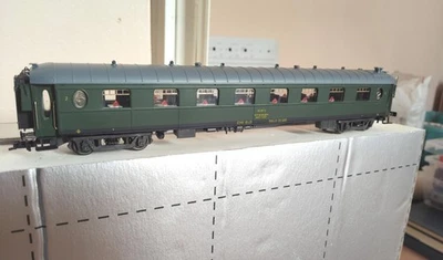 Rivarossi HO Renfe coach ex-CIWL - 3565 - 1:87 - rare - Image 1 of 4