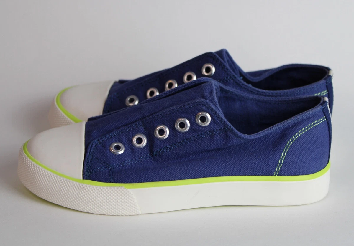Boden canvas hotsell plimsolls