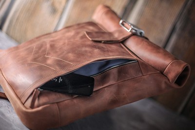 Designer handmade brown Leather travel backpack Bag Weekender aircraft buckle