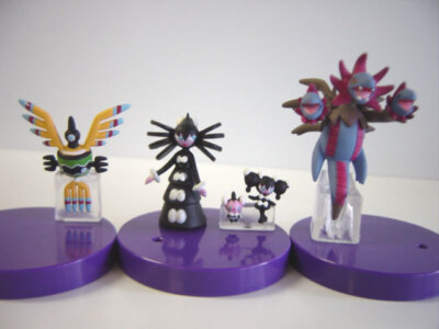 DXソフビフィギュア Victini & Zekrom セット Rittai Pokemon Zukan Mini Figure White Victini and Zekrom Complete