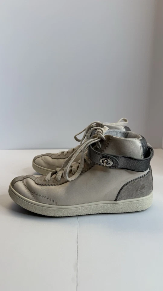 Coach High Top Sneakers Turnlock Strap Beige Gray Leather Size 8B - Image 4 of 4
