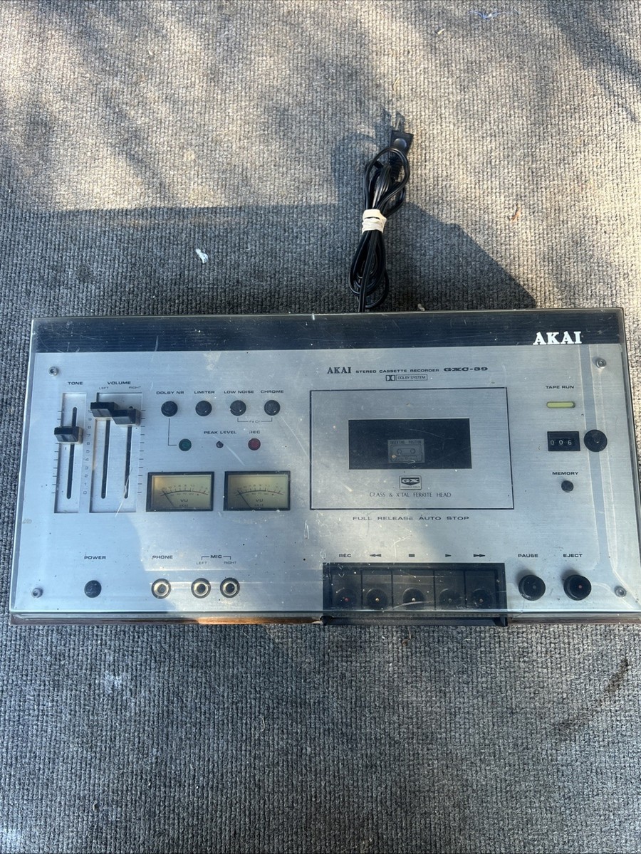 Vintage AKAI GXC-39D Stereo Cassette Player Recorder Dolby Used
